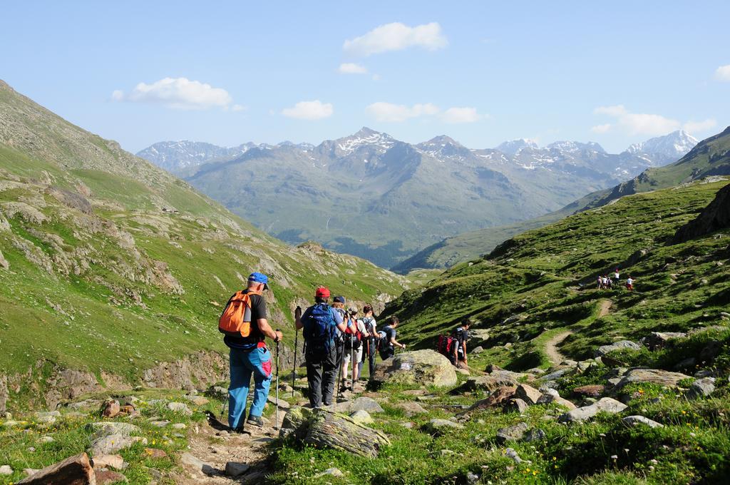 Hotel Sport Santa Caterina Valfurva Kültér fotó